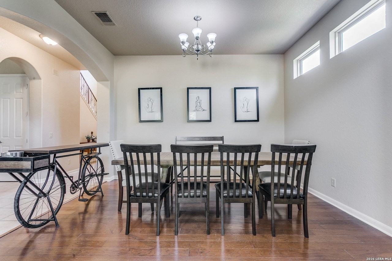 24114 Stately Oaks - Photo 7 of 25