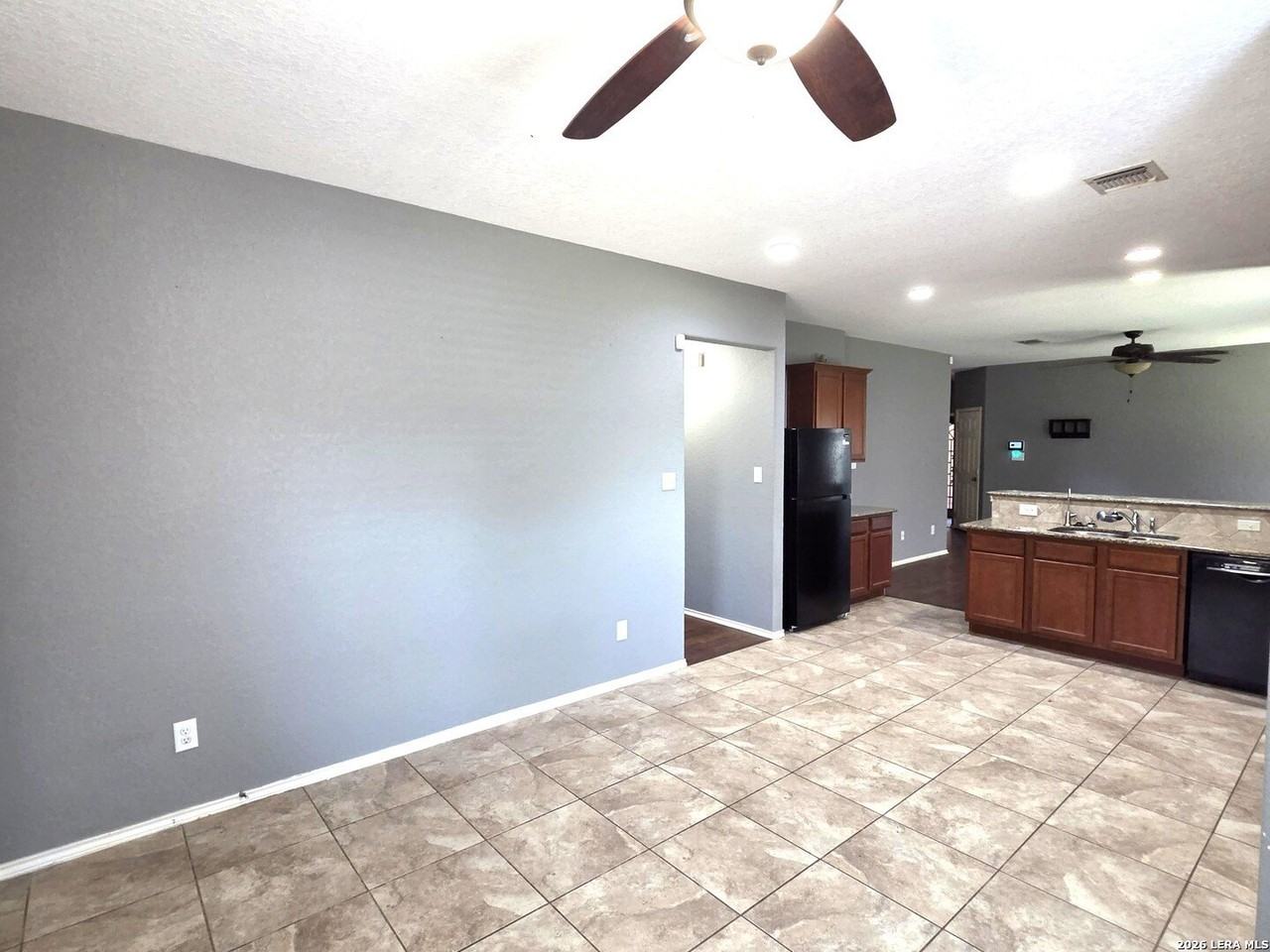 441 Prickly Pear Dr - Photo 6 of 19