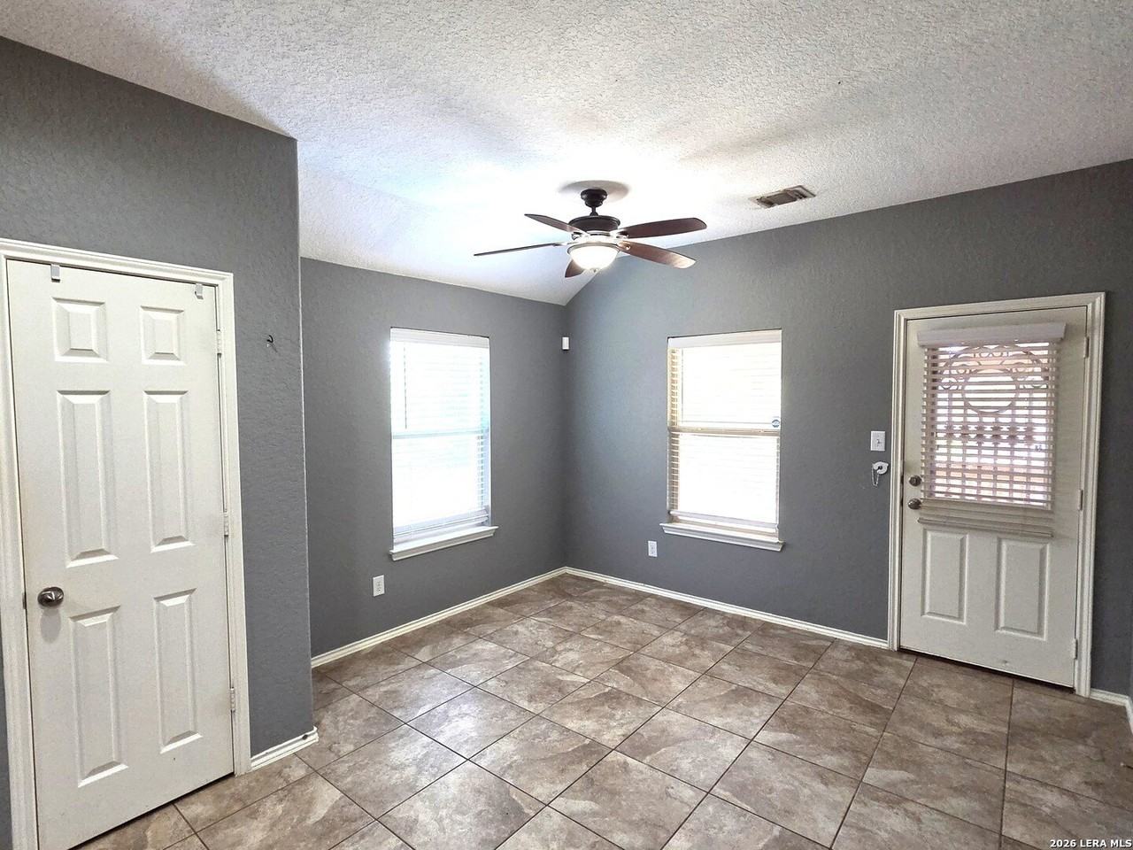 441 Prickly Pear Dr - Photo 7 of 19