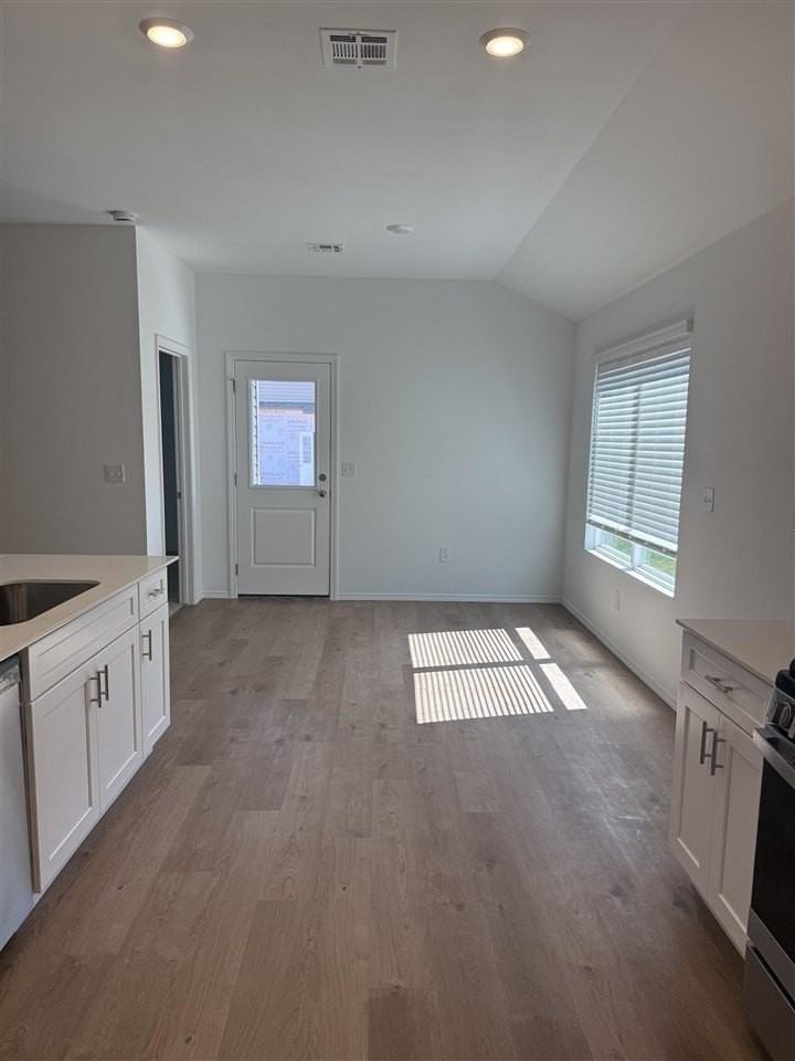 2107 W 30th Ave - Photo 6 of 28