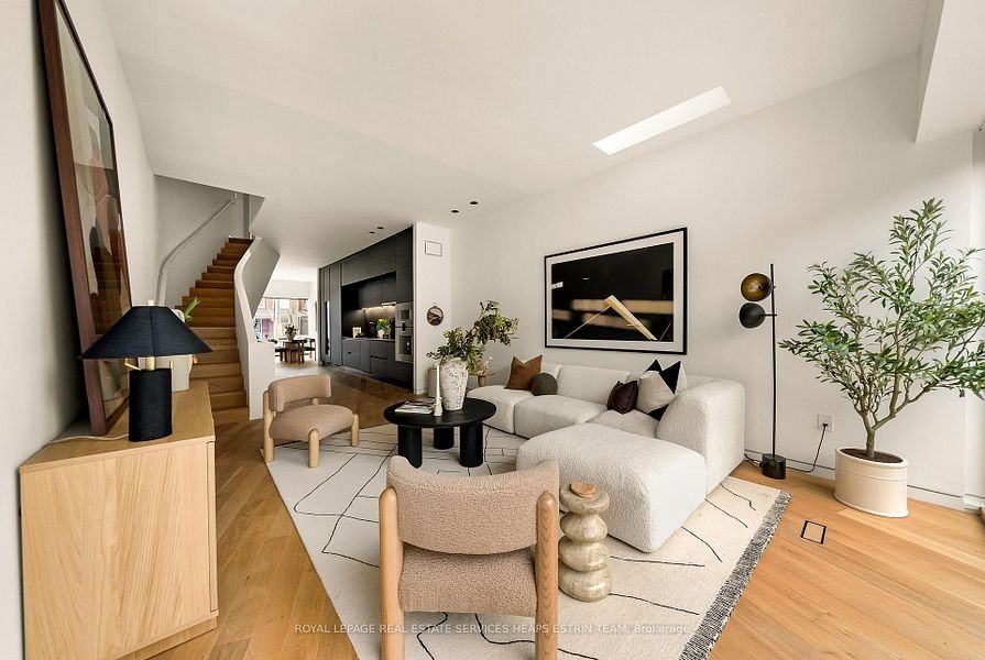 44 Foxley Street - Photo 2 of 25