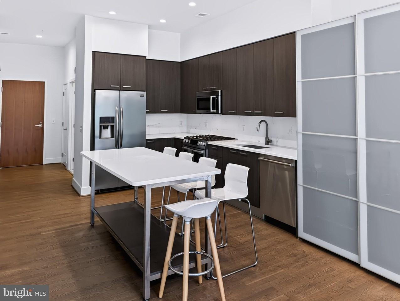 525 Water St Sw #324 - Photo 5 of 50