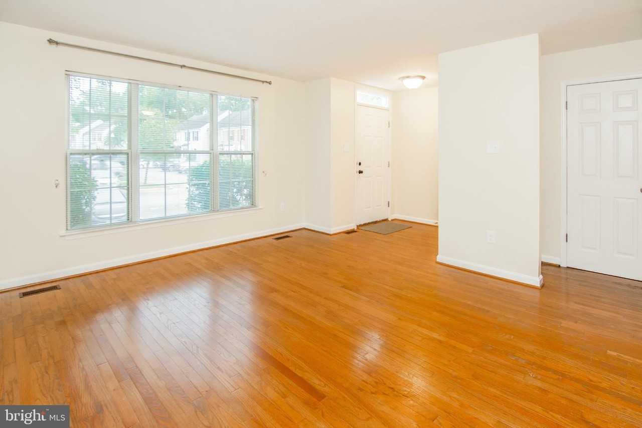 632 Lions Gate Ln - Photo 3 of 25