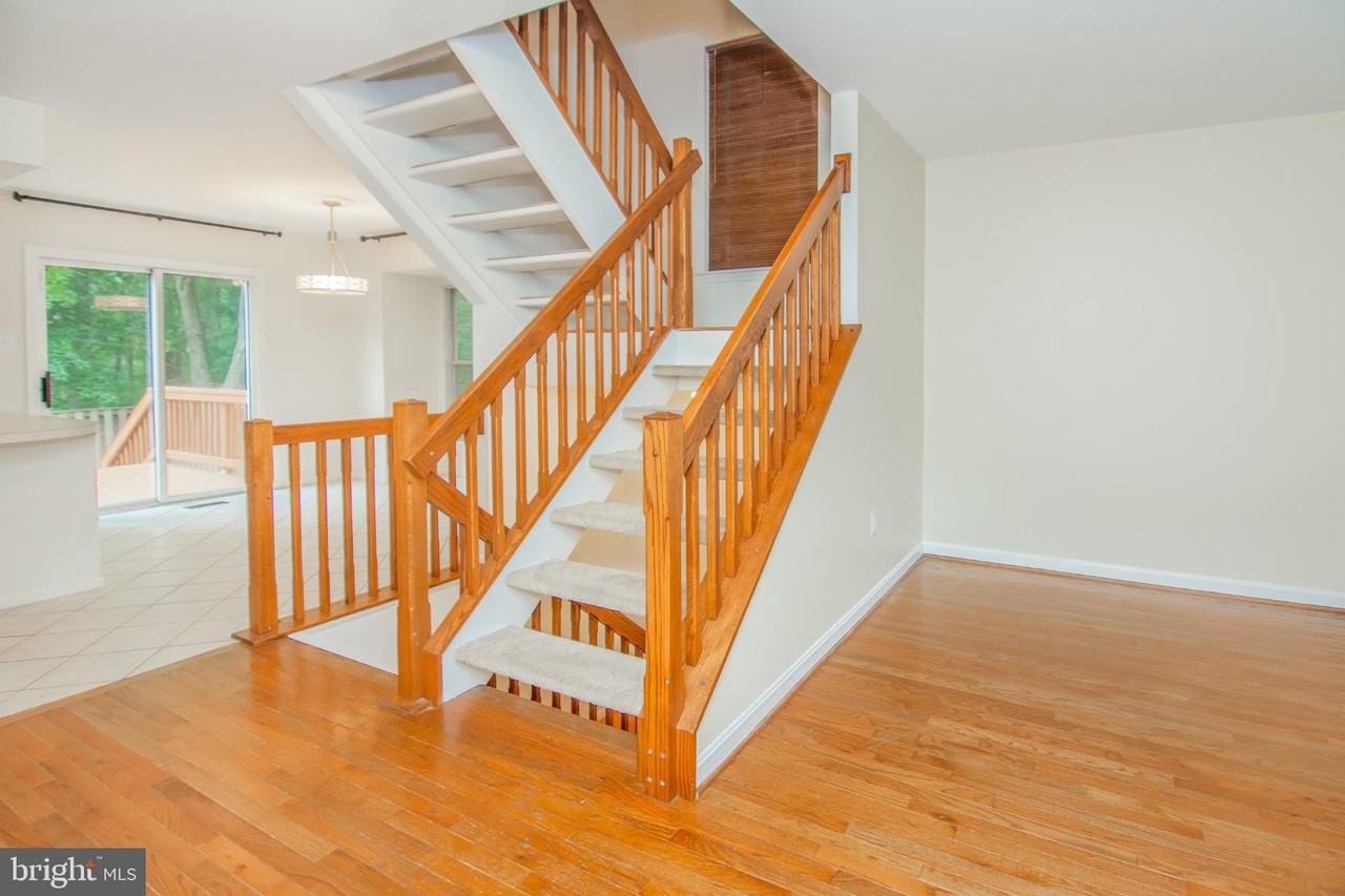 632 Lions Gate Ln - Photo 5 of 25