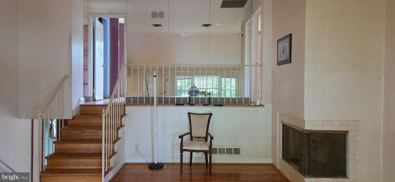 3109 Smith Ave - Photo 2 of 13