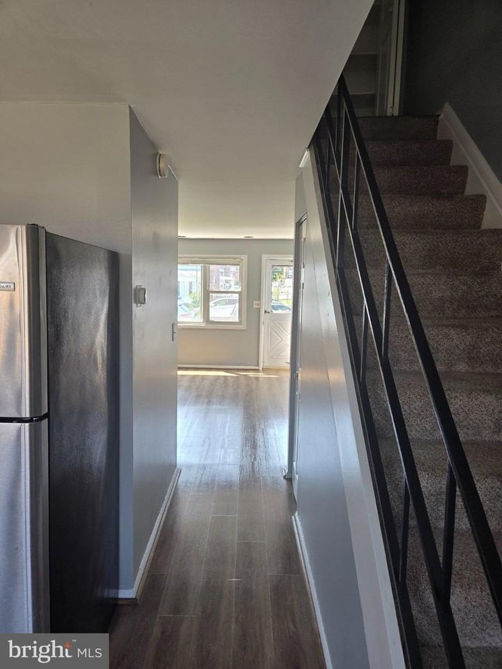 4447 Norfen Rd - Photo 5 of 50