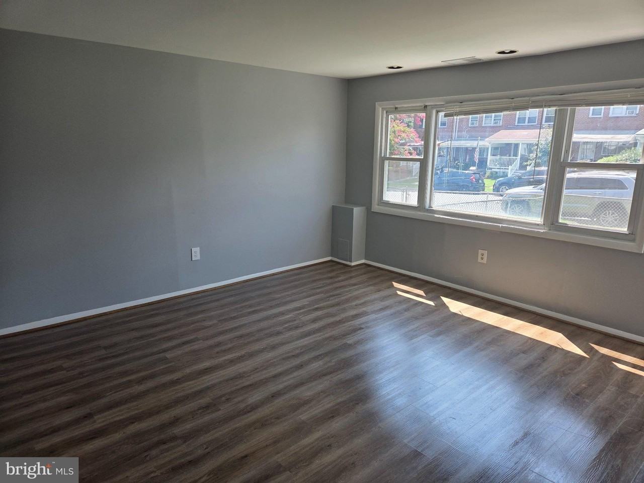 4447 Norfen Rd - Photo 7 of 50