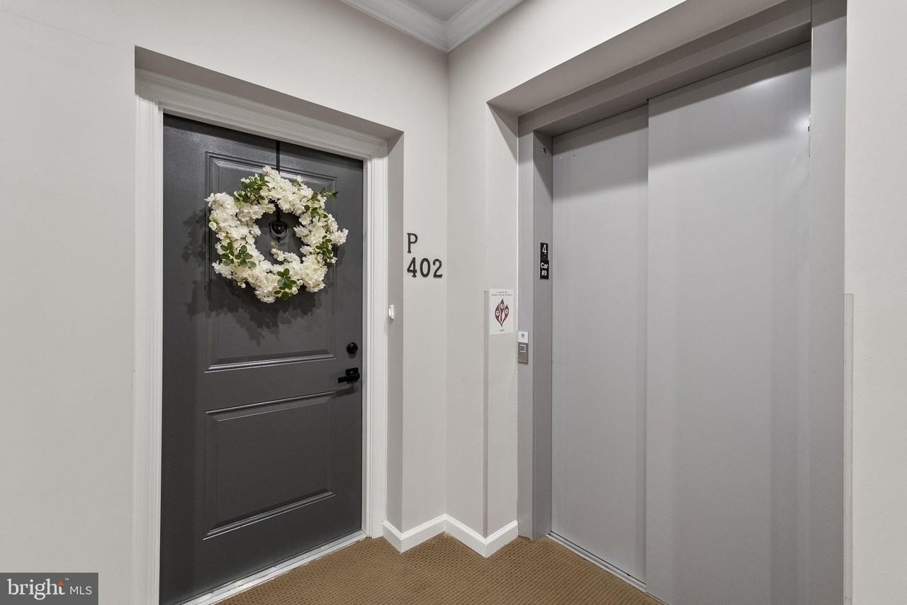3510 Starlight St #402 - Photo 4 of 39