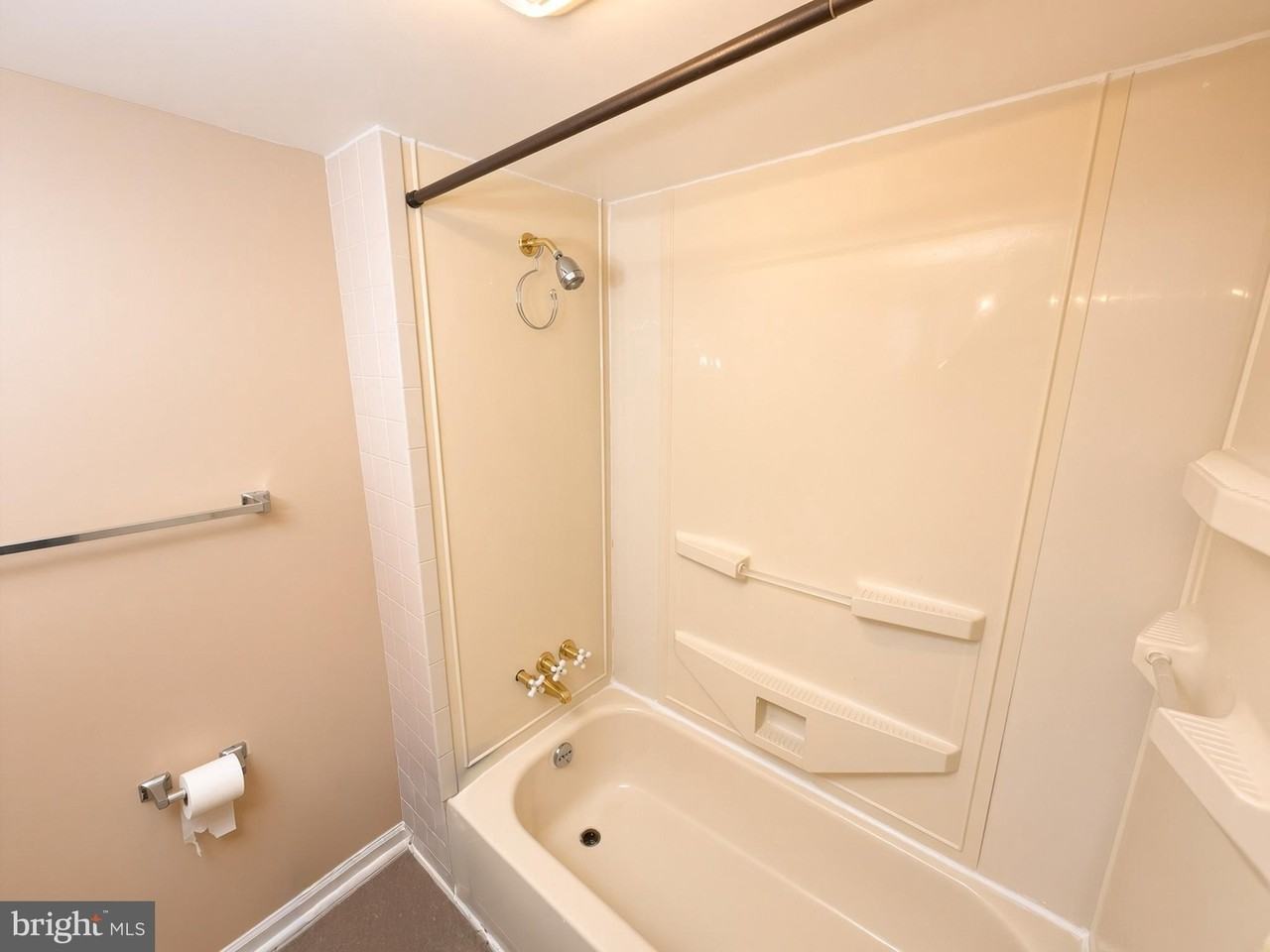 11324 Clearbrooke Ct - Photo 7 of 10