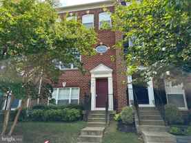 1310 Saunders Dr - Photo 1 of 1