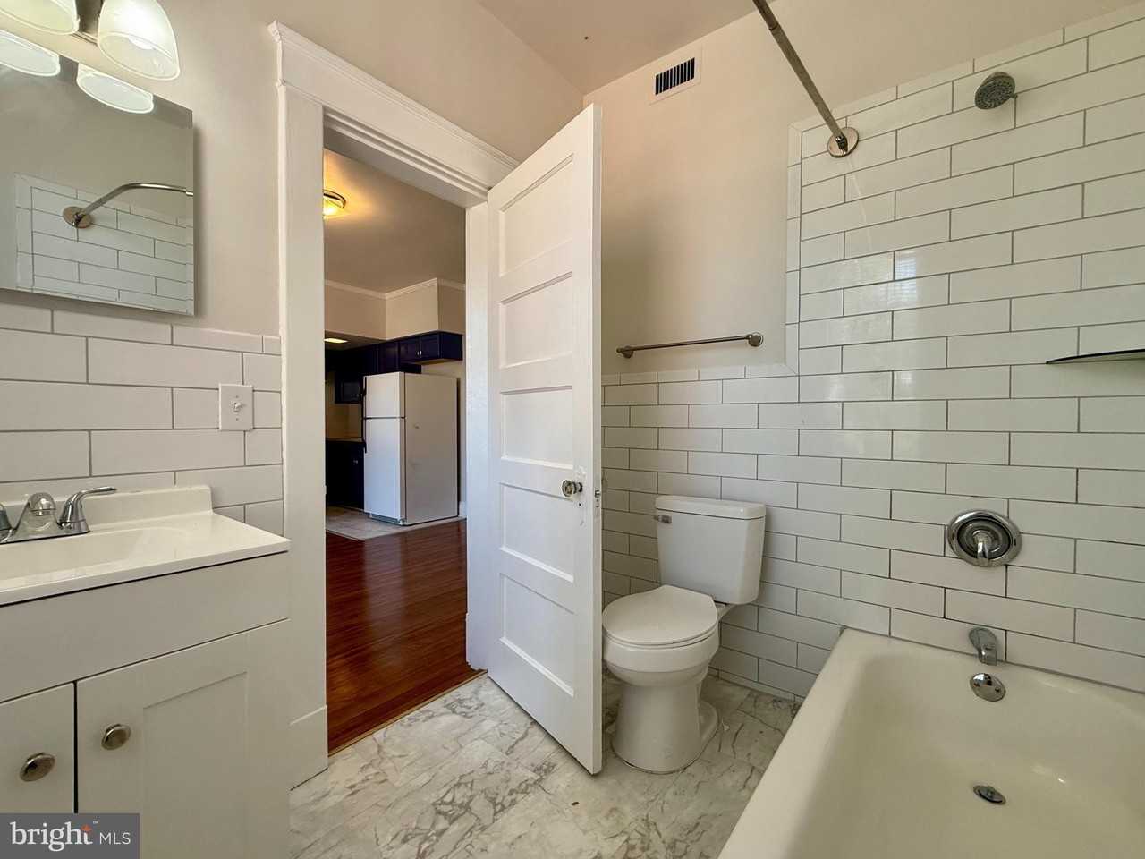 1209 Sunken Rd #13 - Photo 5 of 9