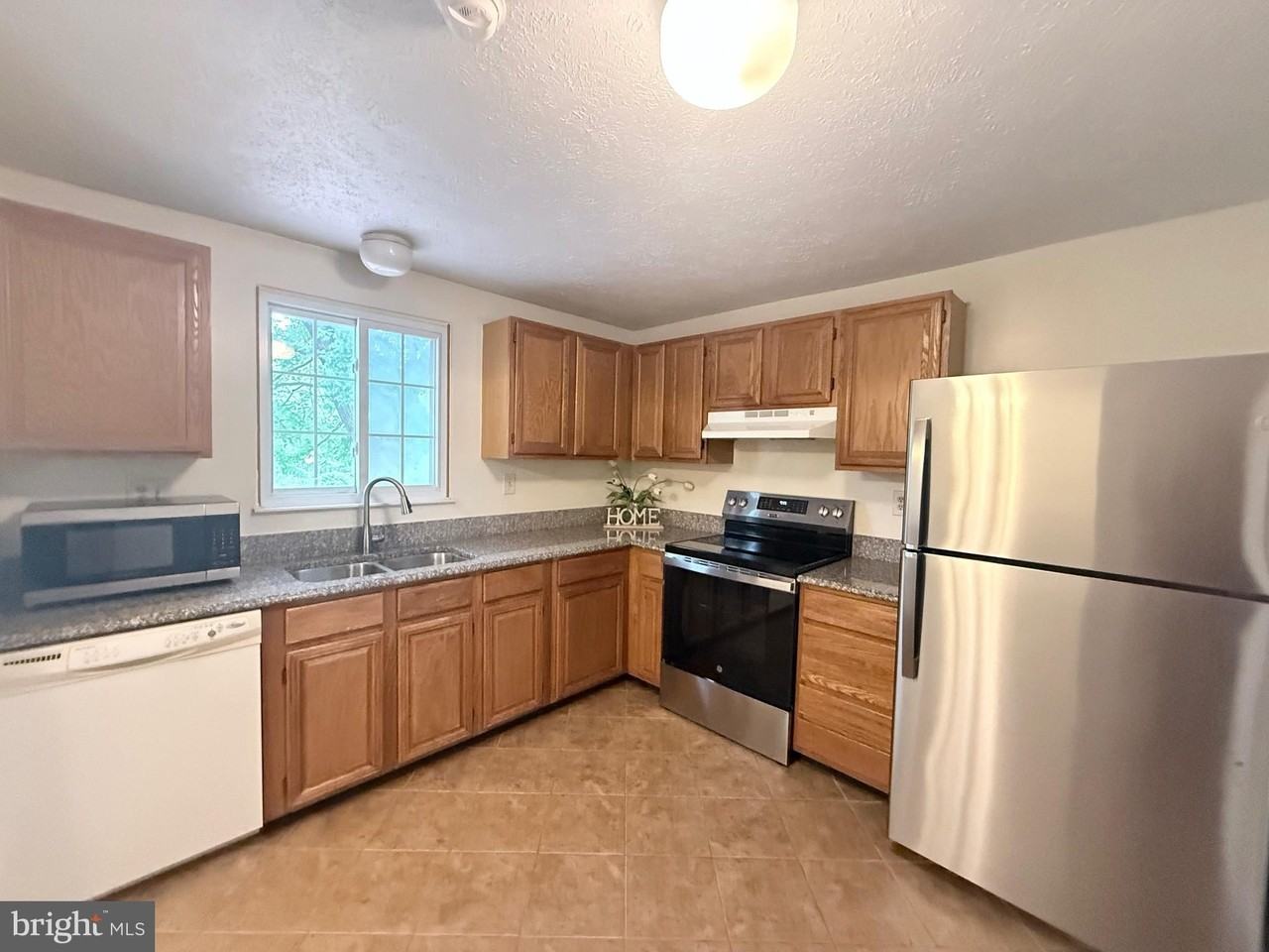 3814 Beech Down Dr - Photo 5 of 31
