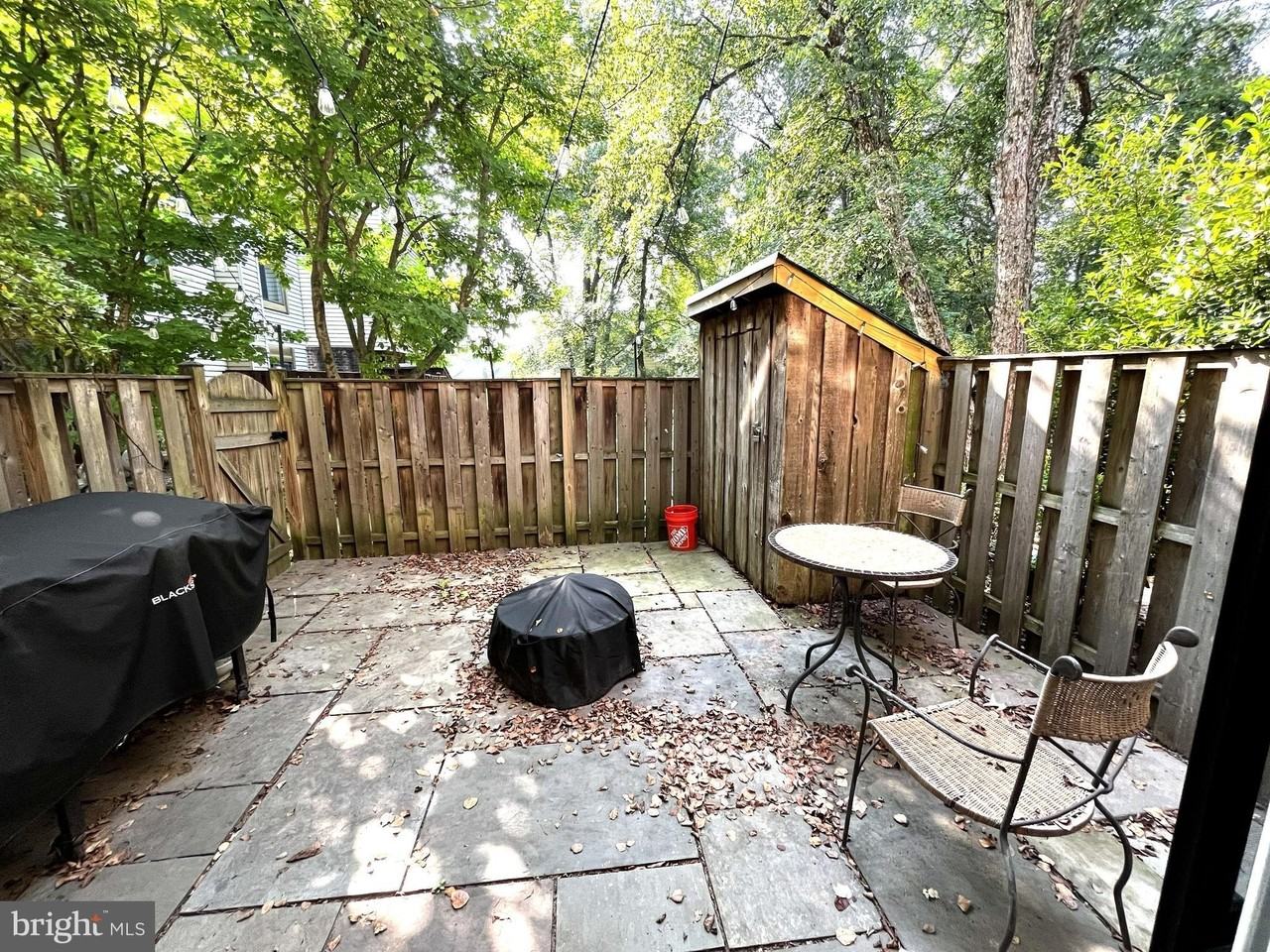 10673 Spring Oak Ct - Photo 6 of 15