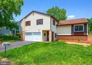 109 Biscayne Ct - Photo 1 of 1