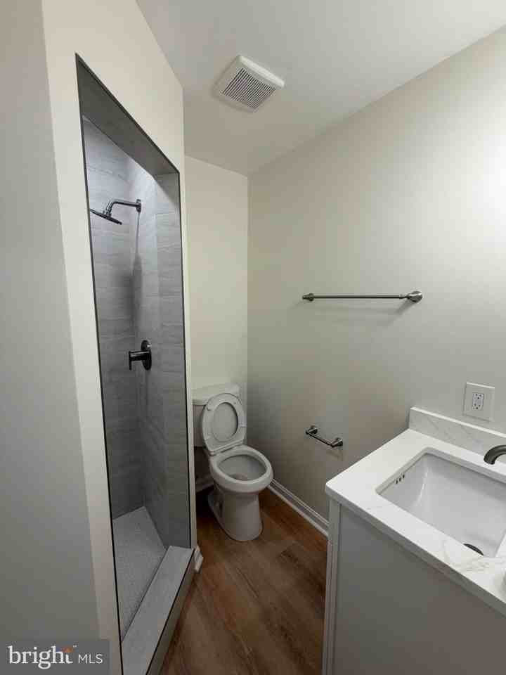 14949 Madison Ct - Photo 5 of 10