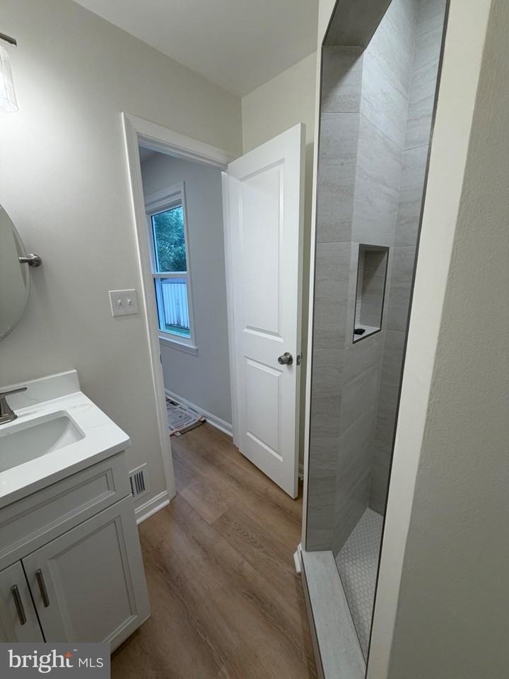 14949 Madison Ct - Photo 6 of 10