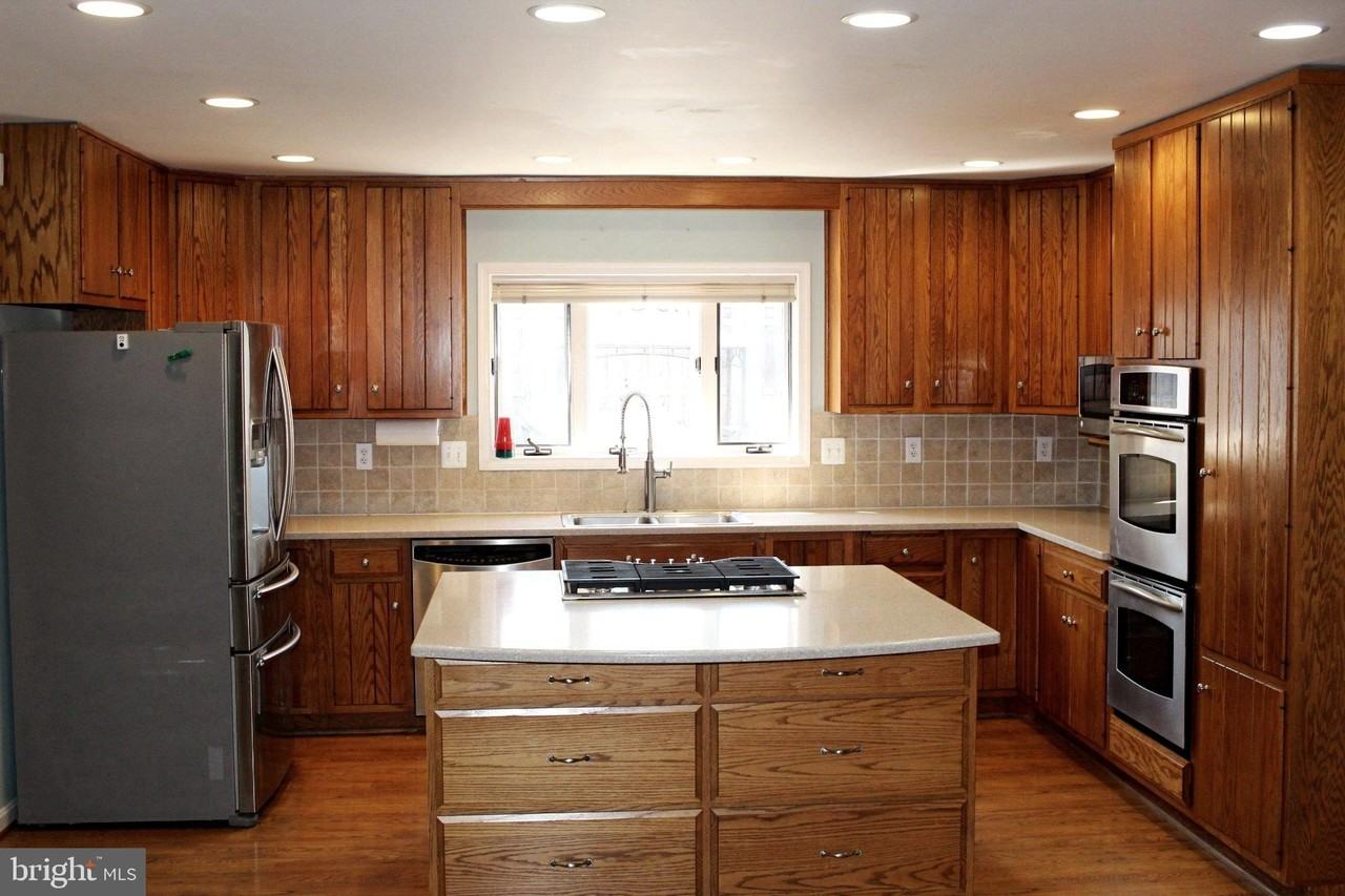 4511 Sudley Rd - Photo 2 of 16