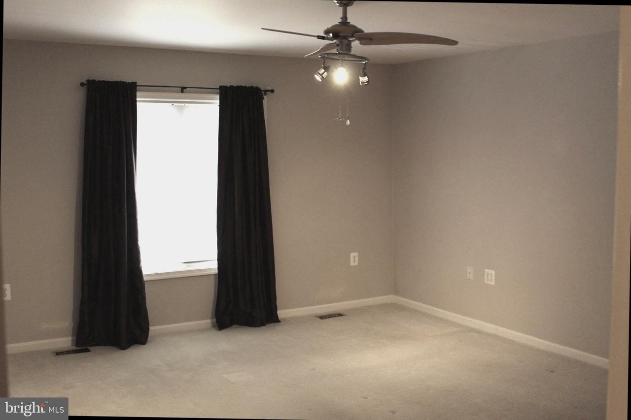 4511 Sudley Rd - Photo 6 of 16