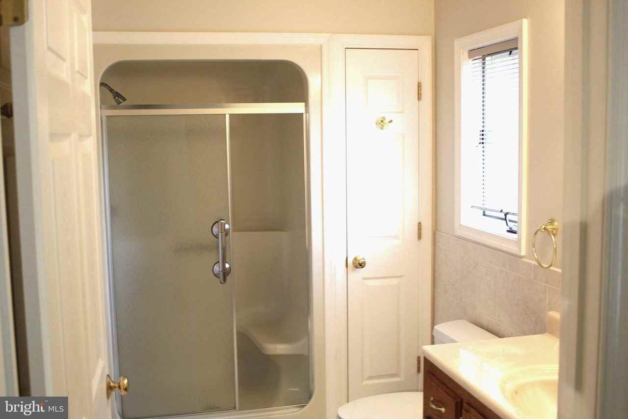 4511 Sudley Rd - Photo 7 of 16