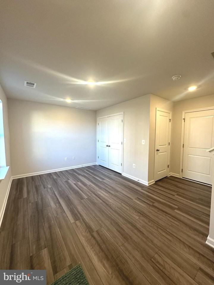 57 Brookfield Mews - Photo 7 of 43