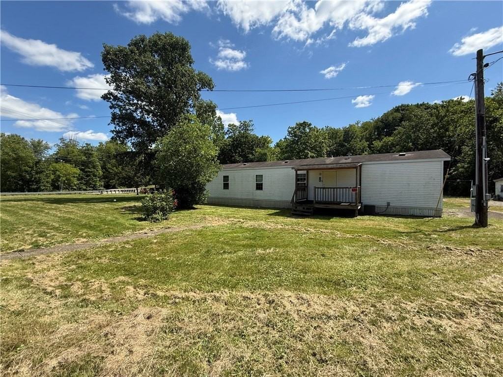 1761 Old Youngstown Rd - Photo 2 of 10