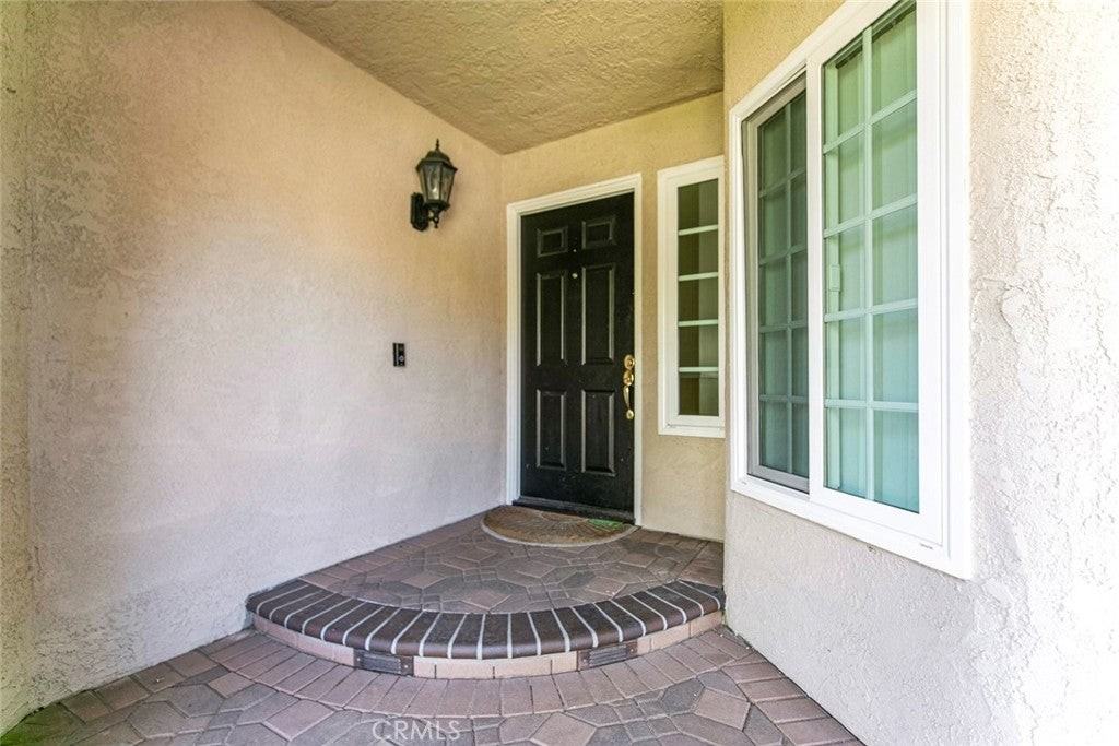 10928 Meseta Ave - Photo 3 of 29