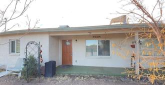 1411 E Sierra St Apt 2 #Apt 2 - Photo 1 of 1