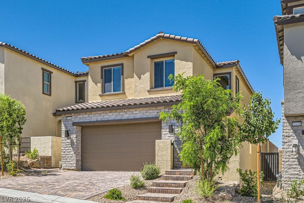 11604 Desert Hollow Ave - Photo 2 of 28