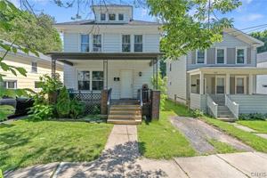 featured image of 180 W Seneca St
