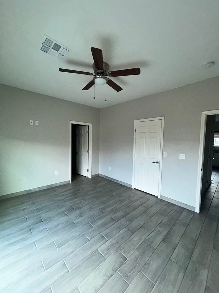 1848 Silver Ct #1 - Photo 6 of 16