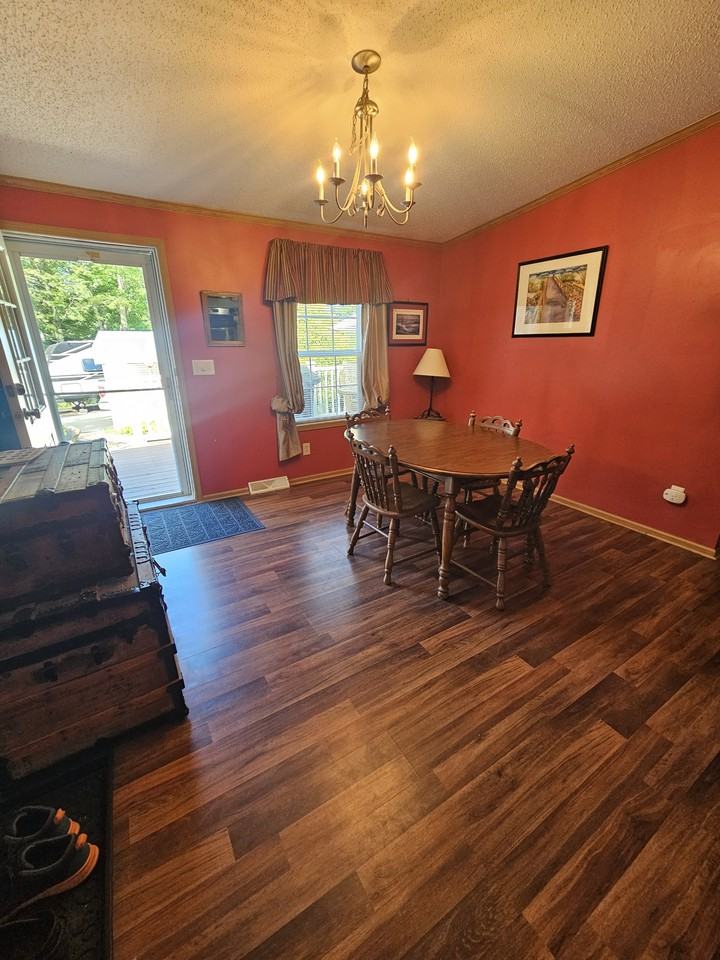 1094 White Mountain Hwy #1 - Photo 4 of 17