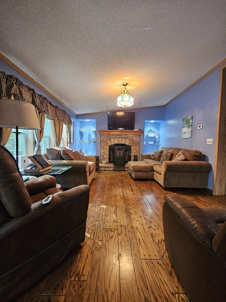 1094 White Mountain Hwy #1 - Photo 7 of 17