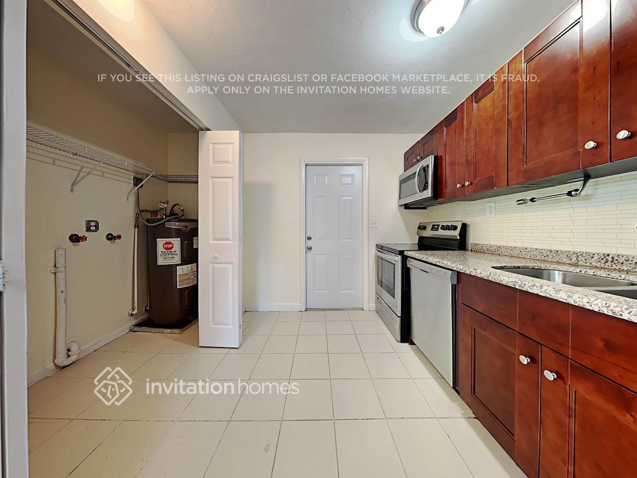 2336 Cypress Rd - Photo 5 of 15