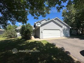 10128 45th Pl Ne - Photo 1 of 1