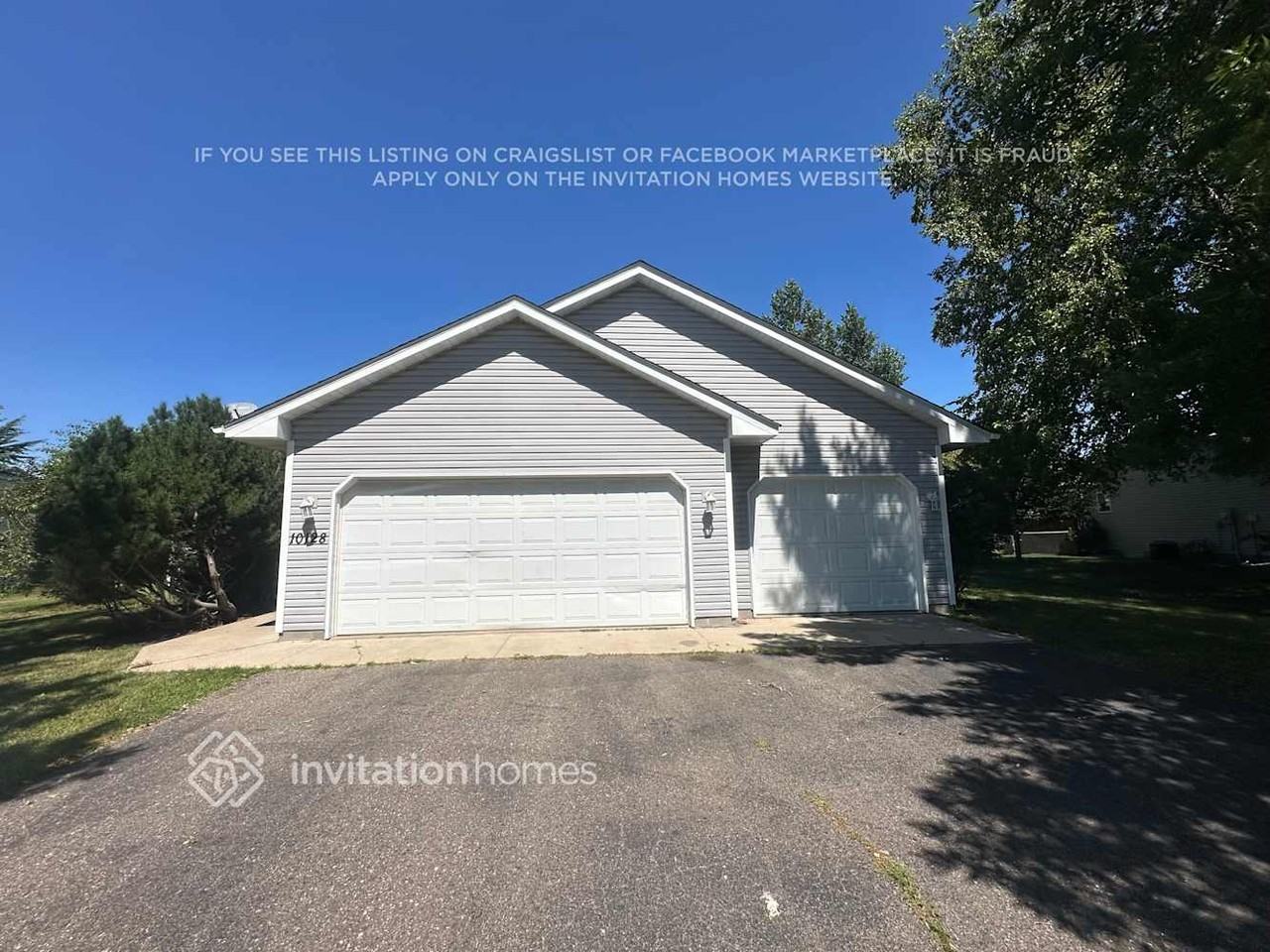 10128 45th Pl Ne - Photo 2 of 22