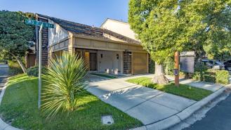4762 Rio Rita Way - Photo 1 of 1