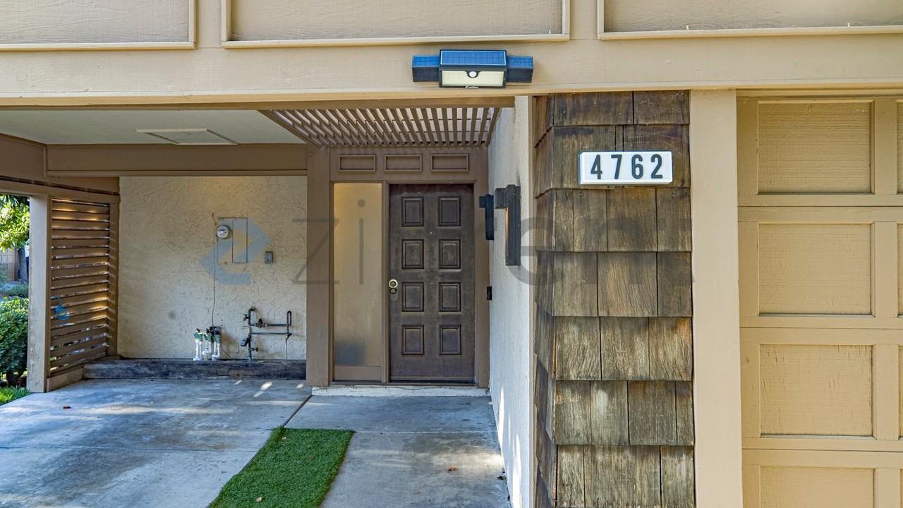4762 Rio Rita Way - Photo 2 of 38