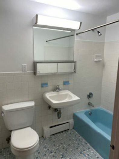 60 Franklin St #1 - Photo 5 of 6