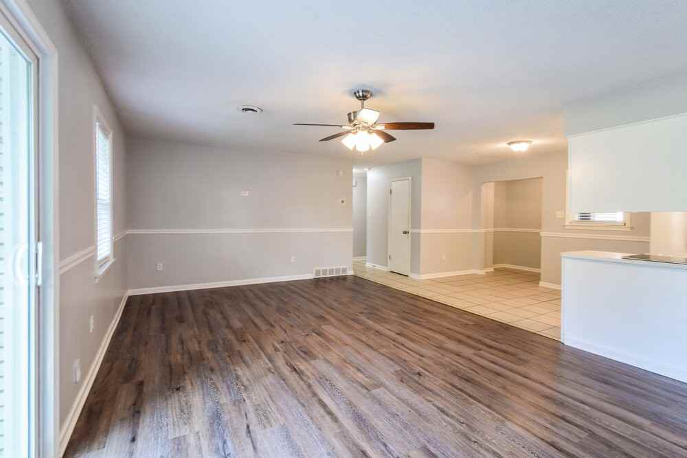 5691 Briarwood Dr - Photo 6 of 16