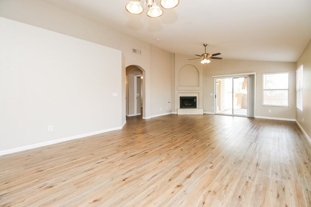2044 S Avoca Cir - Photo 7 of 16