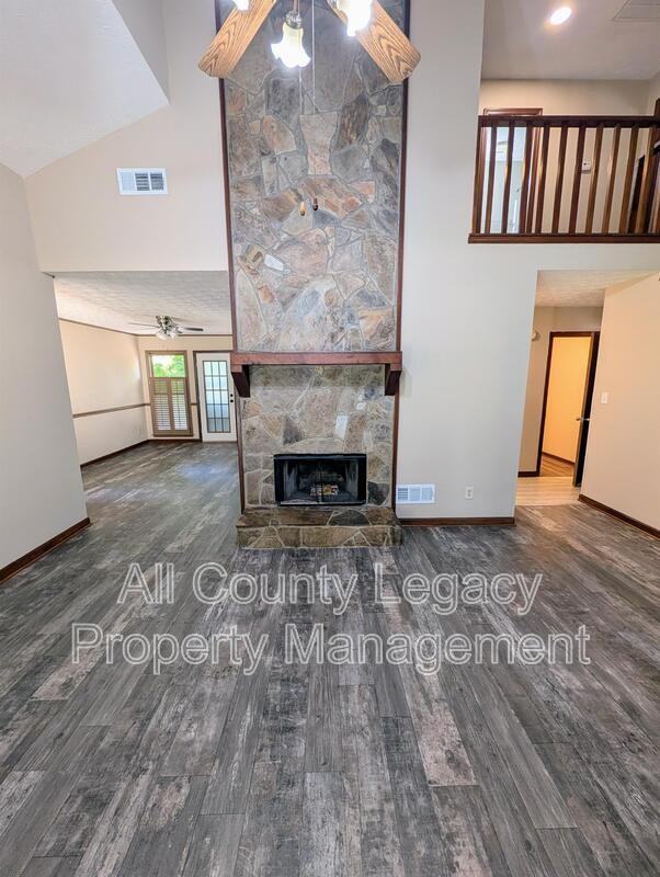 125 Governors Rdg - Photo 2 of 14