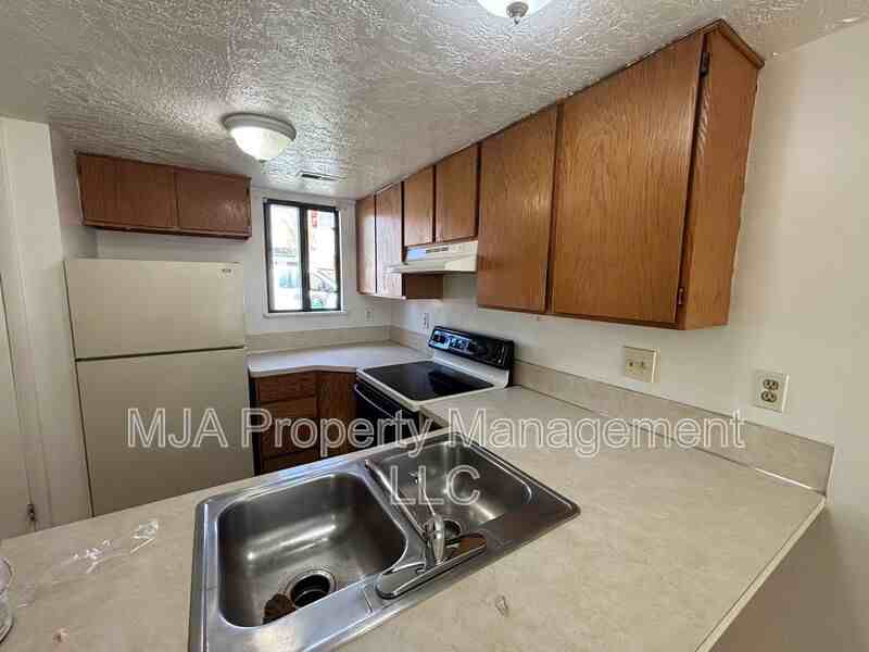 1149 Wn - Photo 4 of 11