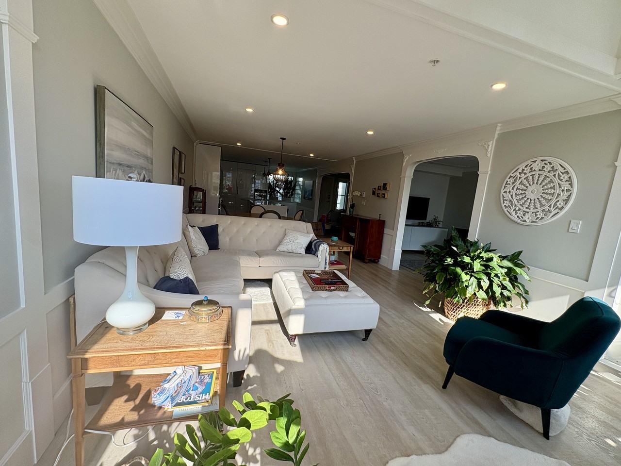 5550 14B Avenue #301 - Photo 4 of 12