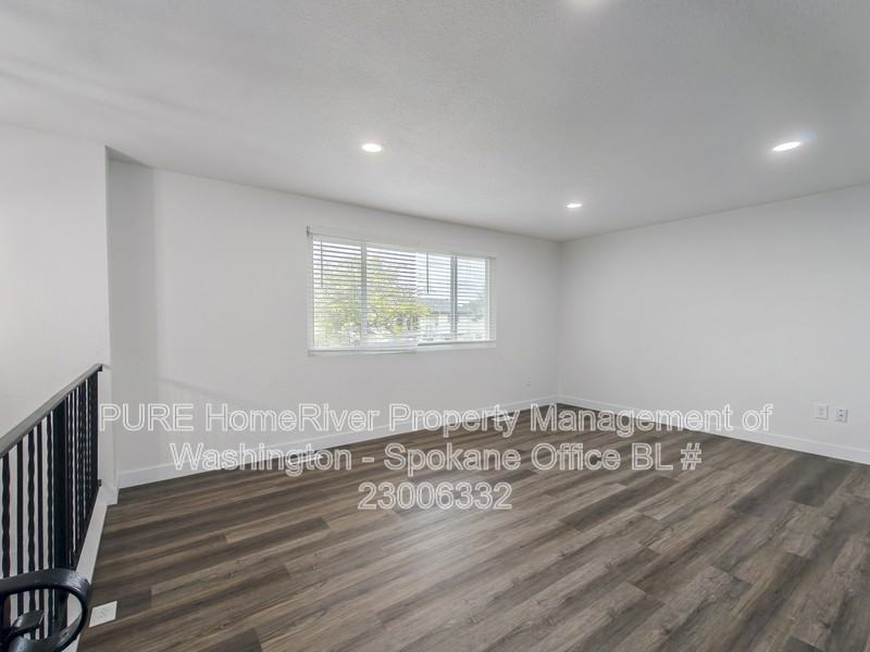 4023 E Montgomery Ave - Photo 4 of 19