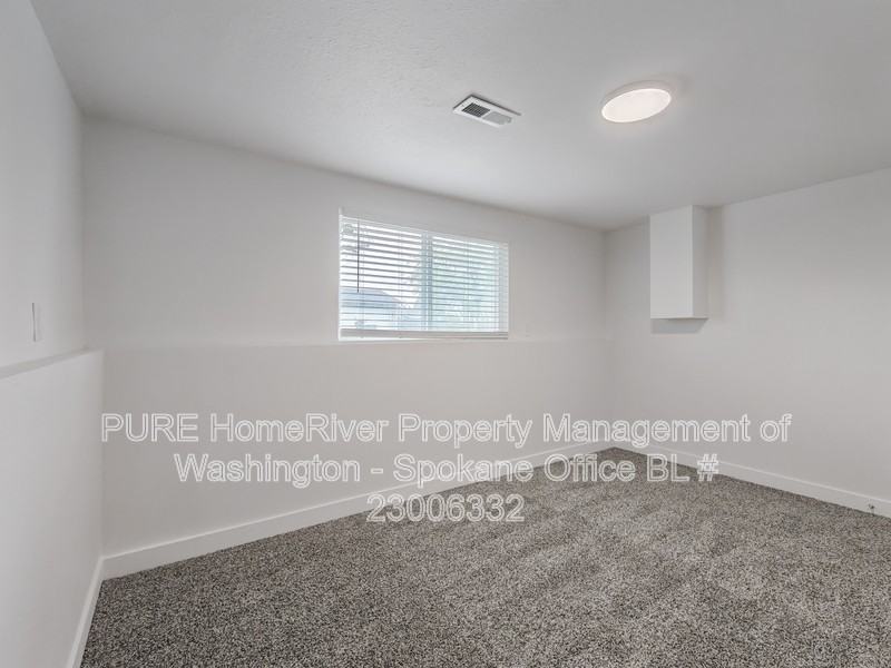 4023 E Montgomery Ave - Photo 7 of 19