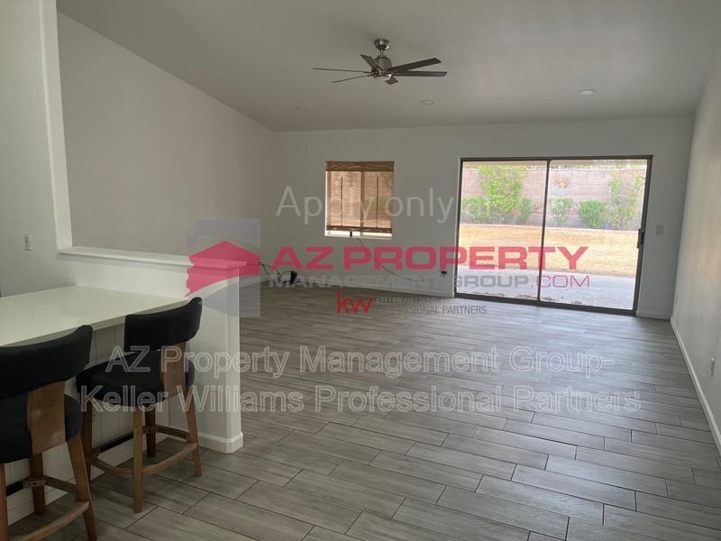 2447 S 80th Ln - Photo 3 of 19