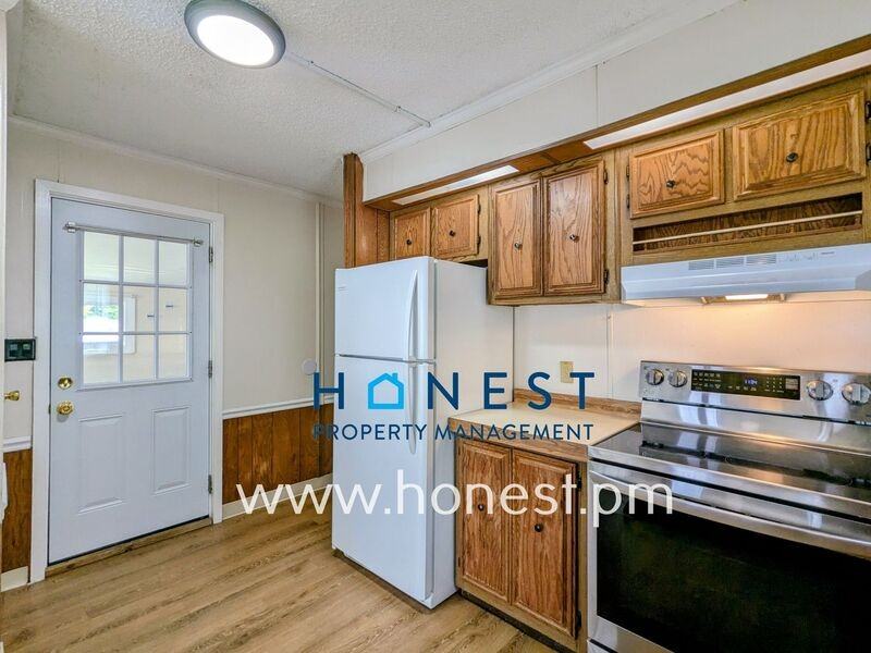 1860 Hallowell Rd - Photo 4 of 41