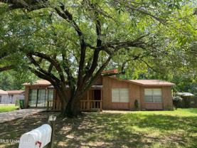 4908 Fairwood Dr - Photo 1 of 1