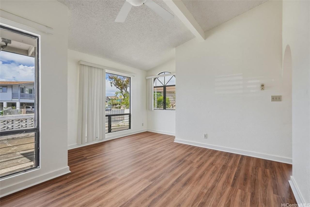 1135 Aikoo Pl #A - Photo 2 of 25