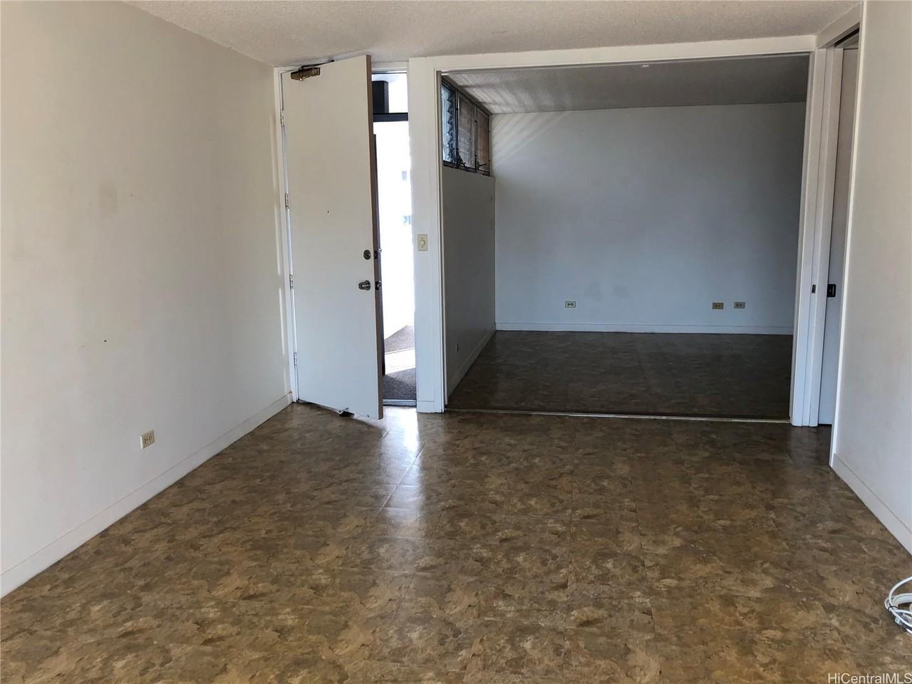 1556 Piikoi St #1108 - Photo 2 of 14